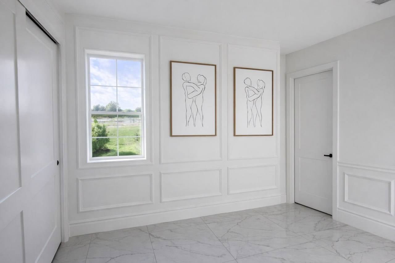 Painted Picture-Frame Molding and Wainscoting in Loughman, FL — photo 3 of 3