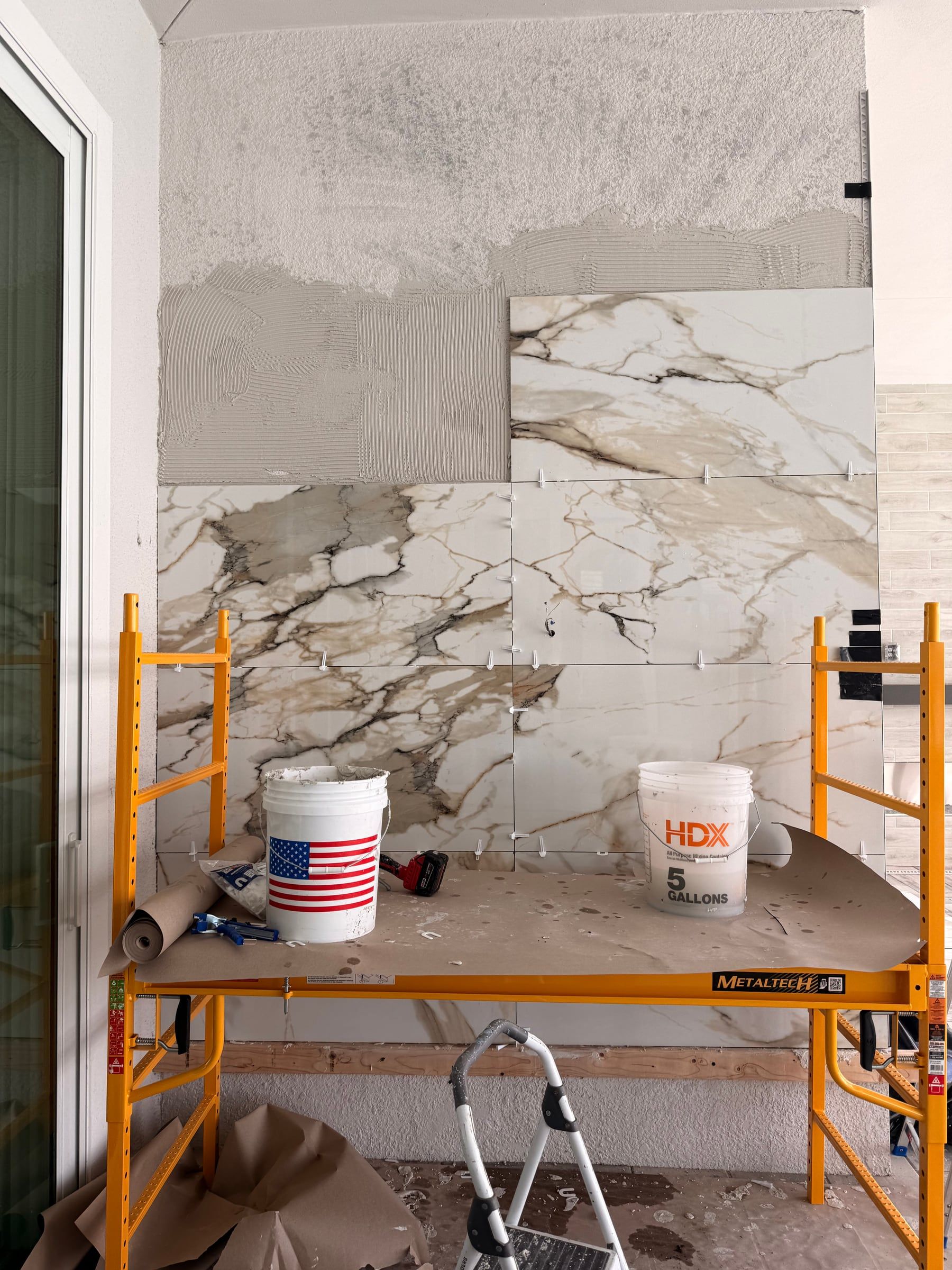 Porcelain Slab Accent Wall in Winter Garden, FL — photo 2 of 4