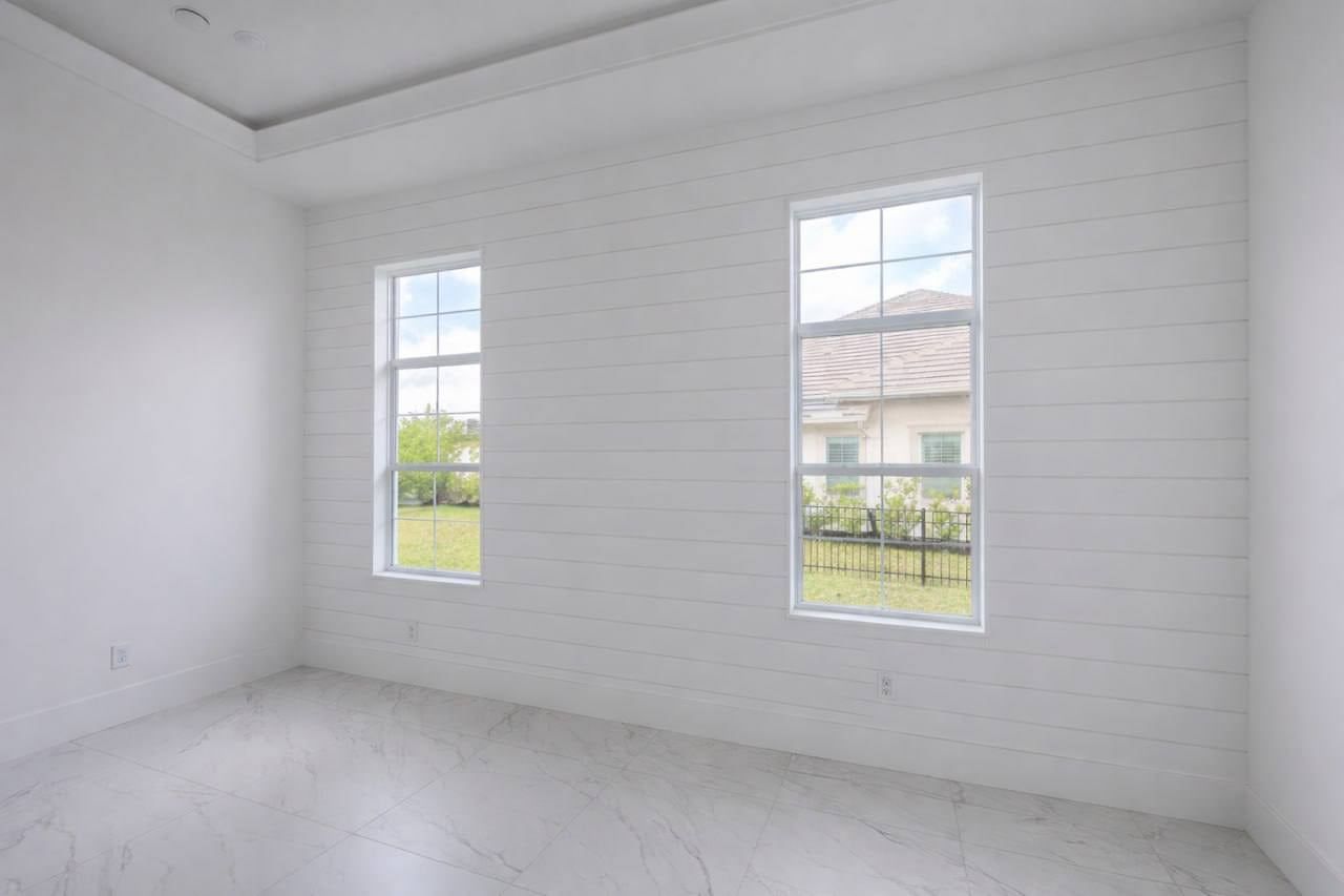 Shiplap Wall in Citrus Ridge, FL