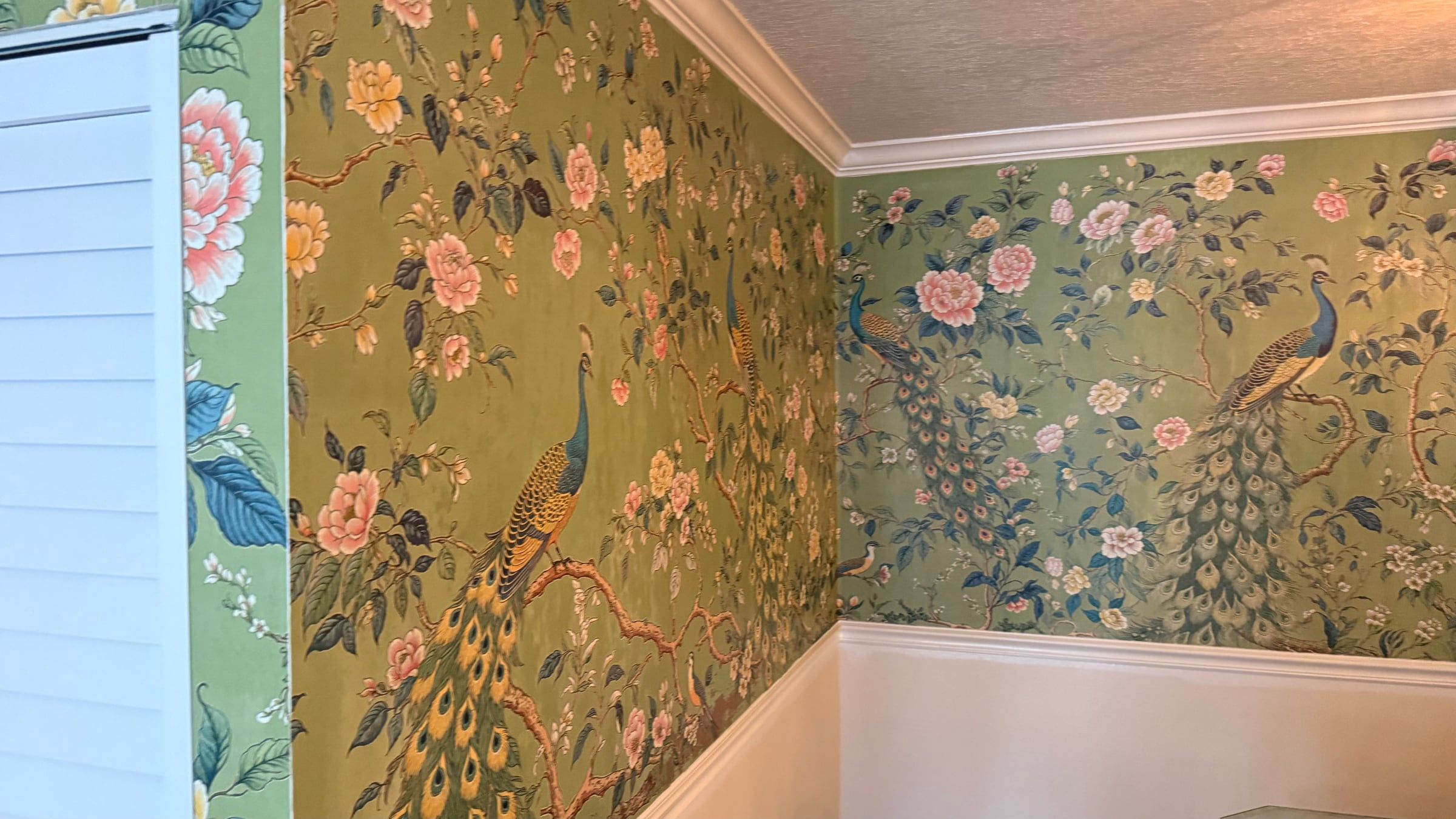 Chinoiserie Wallpaper with Wainscoting in Lake Nona, FL — photo 6 of 7